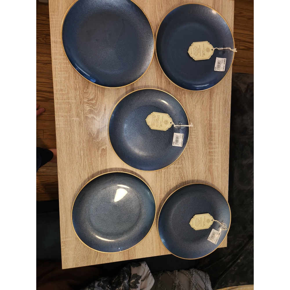 Kohl's Blue Dinner Plate from the Natural Line Set Of 5